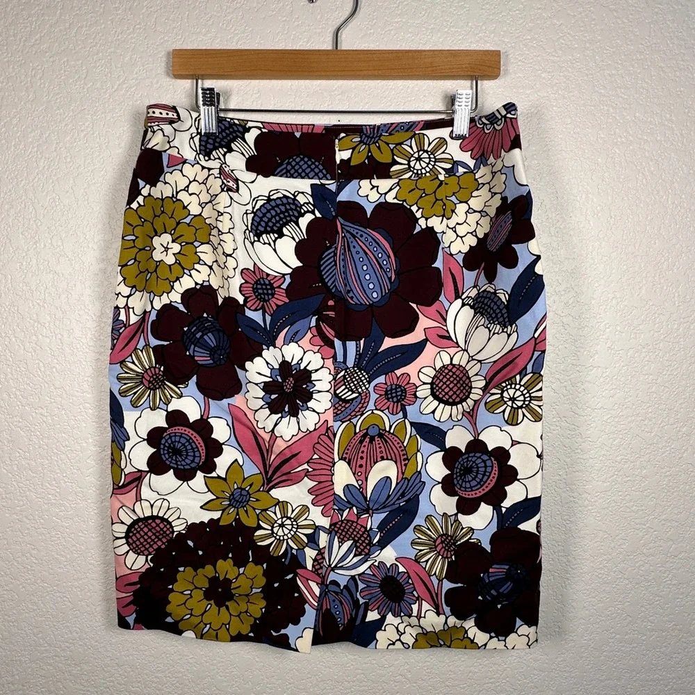 Ann Taylor Factory Floral Pencil Skirt Blue‎ Pink Burgundy Size 10 - Picture 4 of 12